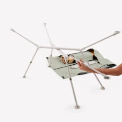 Quechua TABLE DE CAMPING COMPACTE 4/6 PERSONNES - PLATEAU BOIS - POCHE DE RANGEMENT 15 Quechua TABLE DE CAMPING COMPACTE 4/6 PERSONNES - PLATEAU BOIS - POCHE DE RANGEMENT -Camp - Vélo Kids Magasin table de camping compacte 46 personnes plateau bois poche de rangement 5