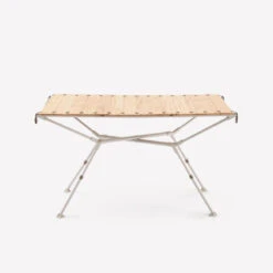 Quechua TABLE DE CAMPING COMPACTE 4/6 PERSONNES - PLATEAU BOIS - POCHE DE RANGEMENT 19 Quechua TABLE DE CAMPING COMPACTE 4/6 PERSONNES - PLATEAU BOIS - POCHE DE RANGEMENT -Camp - Vélo Kids Magasin table de camping compacte 46 personnes plateau bois poche de rangement 9